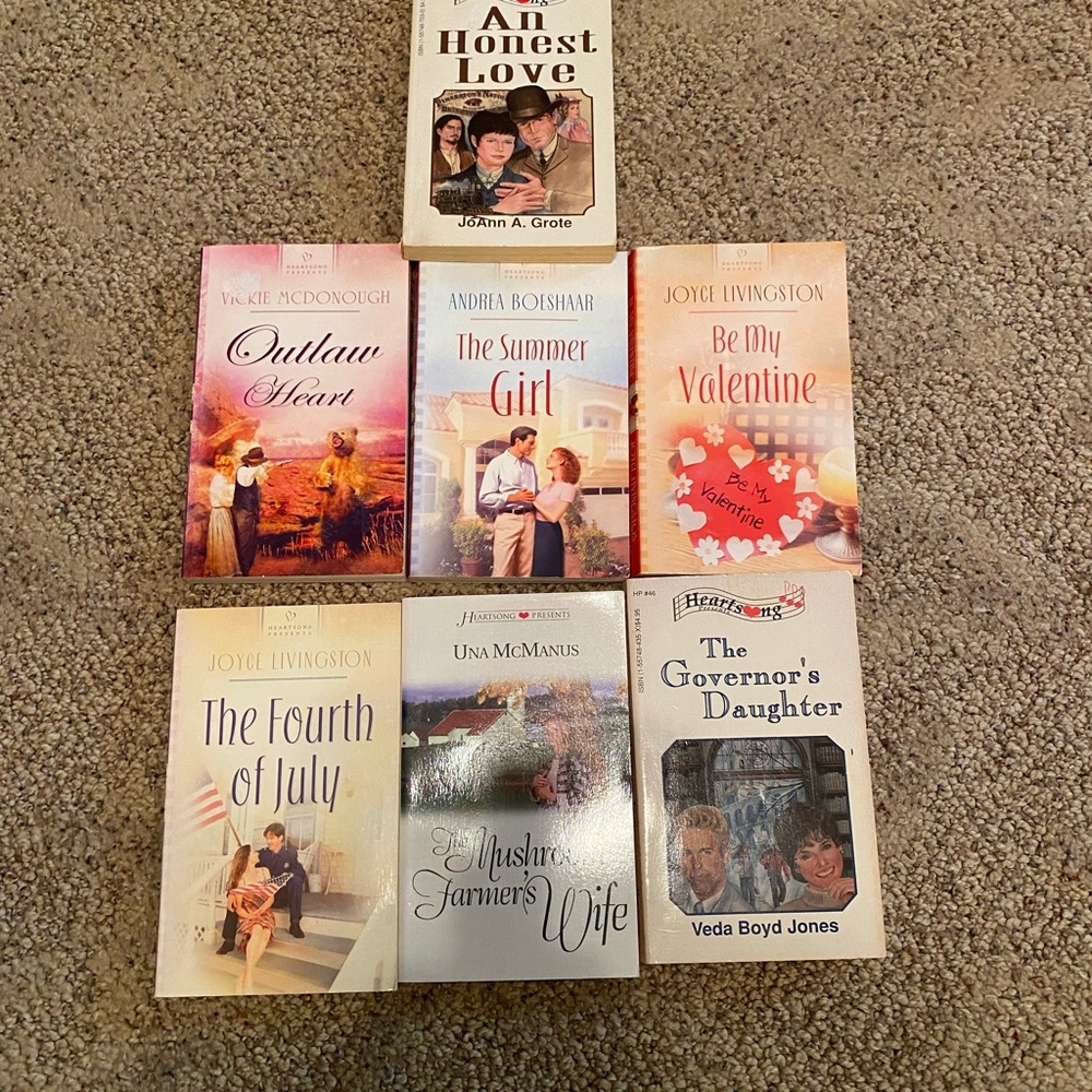7 Heartsong Paperback Books